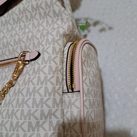 Michael Kors  Women backpack   crema New - Picture 3 of 12